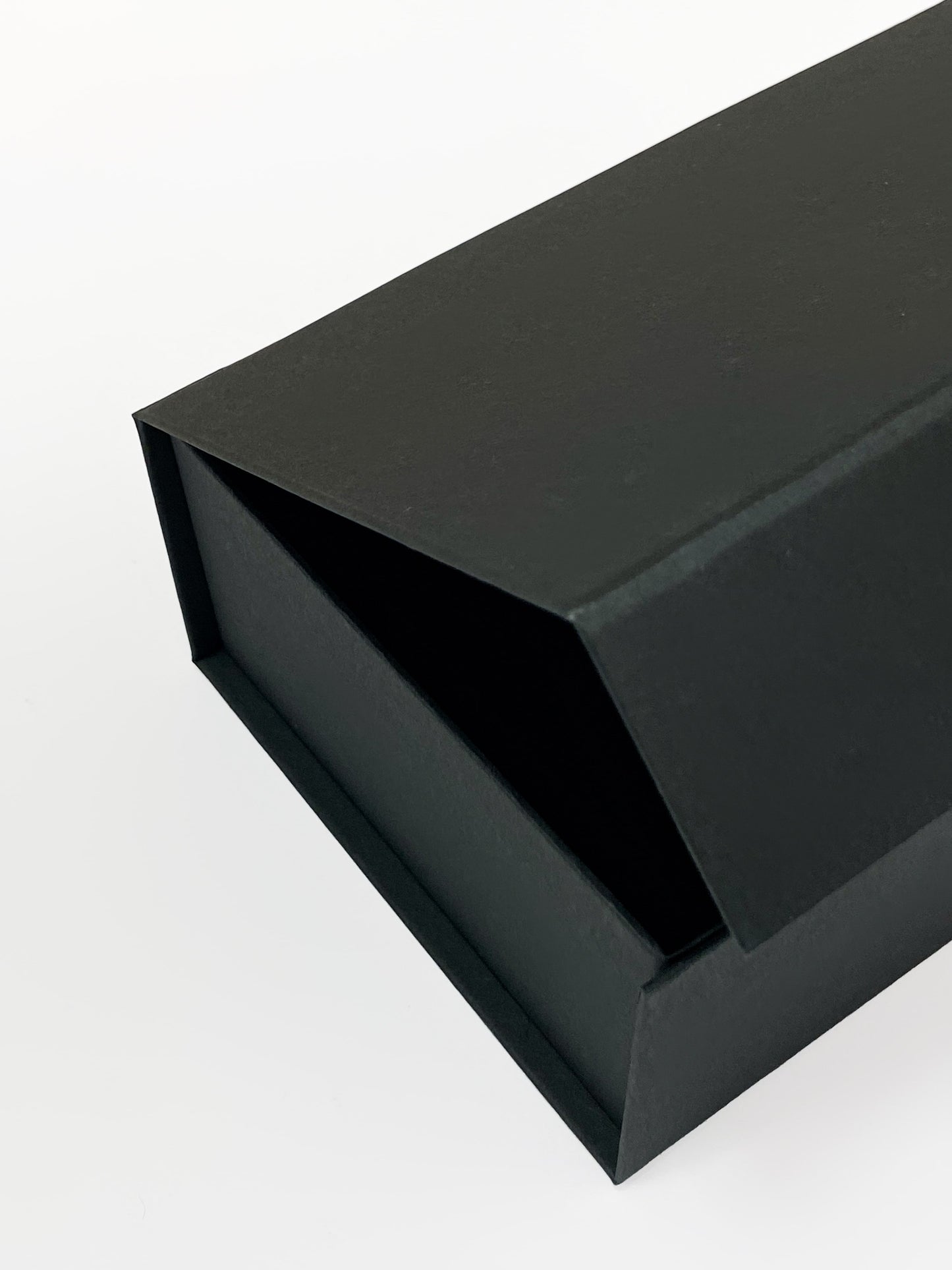 Foldable Luxury Packaging