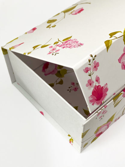 Foldable Luxury Packaging