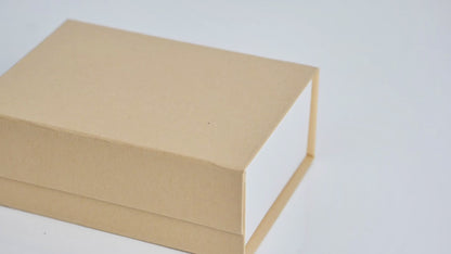 Foldable Luxury Packaging