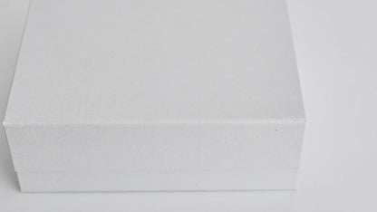 Foldable Luxury Packaging