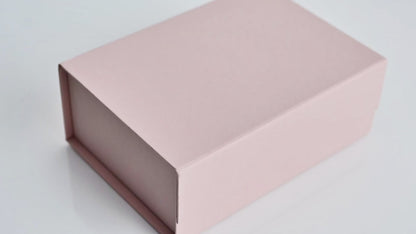 Foldable Luxury Packaging