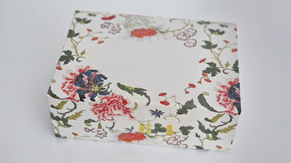 Foldable Luxury Packaging