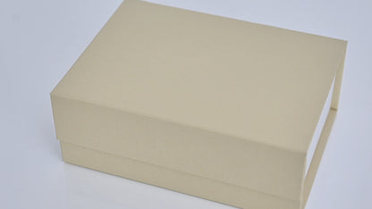 Foldable Luxury Packaging